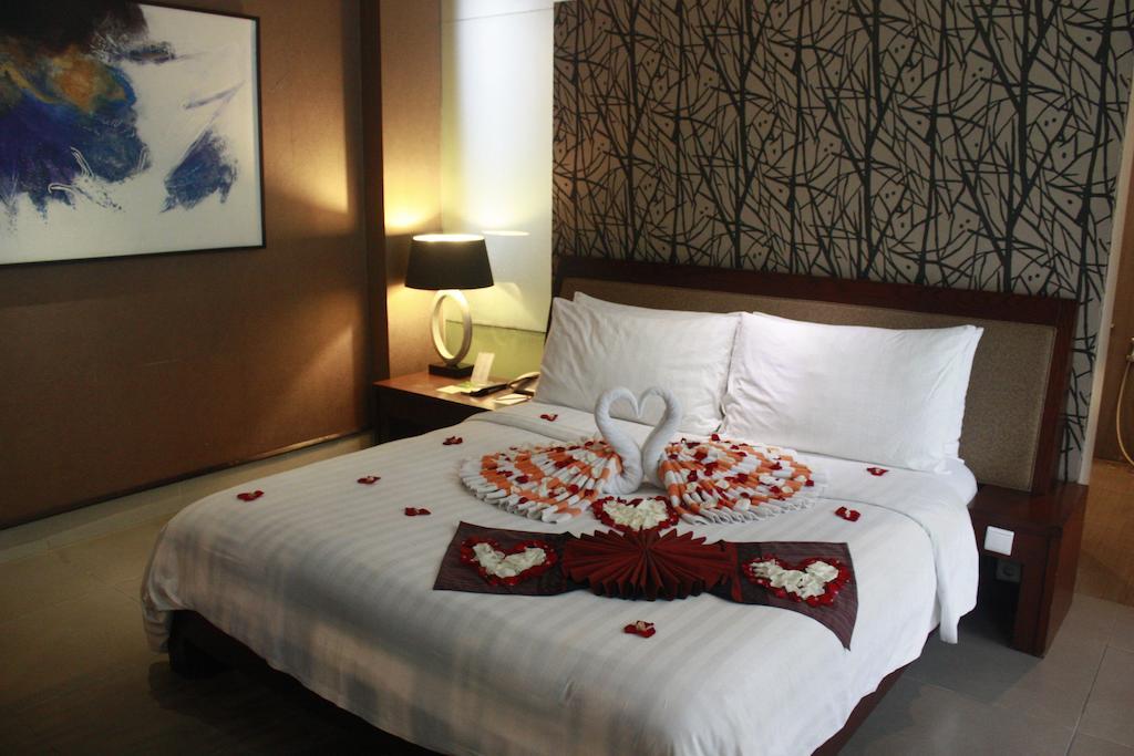 100 Sunset Boutique Otel Kuta Lombok Dış mekan fotoğraf