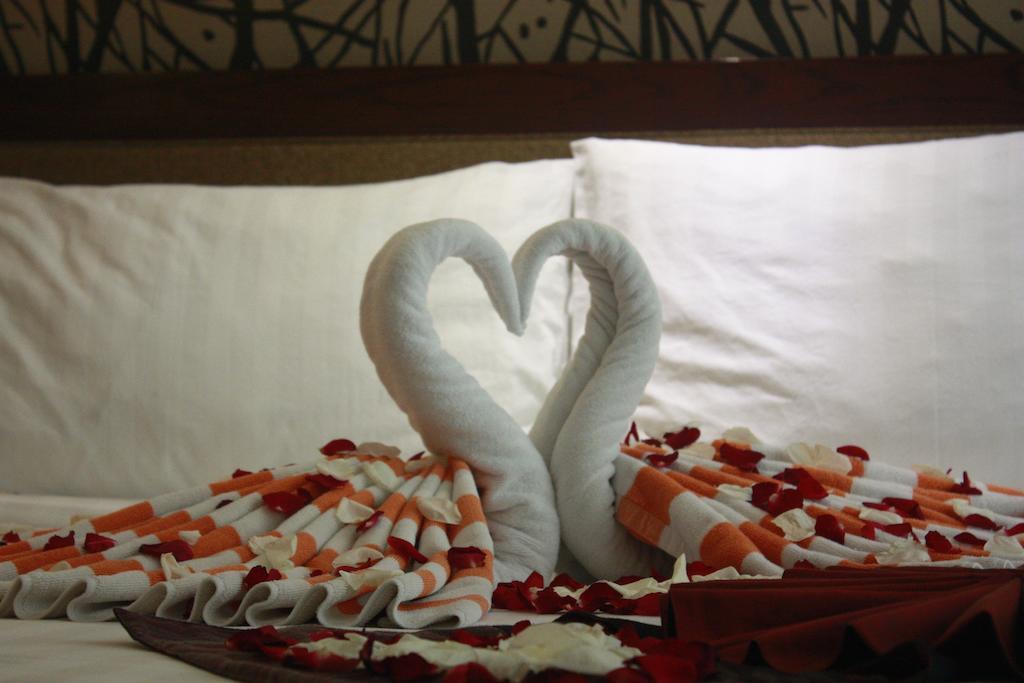 100 Sunset Boutique Otel Kuta Lombok Dış mekan fotoğraf
