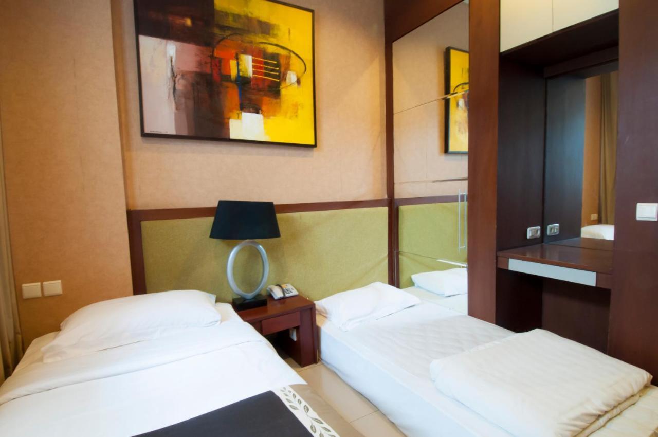 100 Sunset Boutique Otel Kuta Lombok Dış mekan fotoğraf