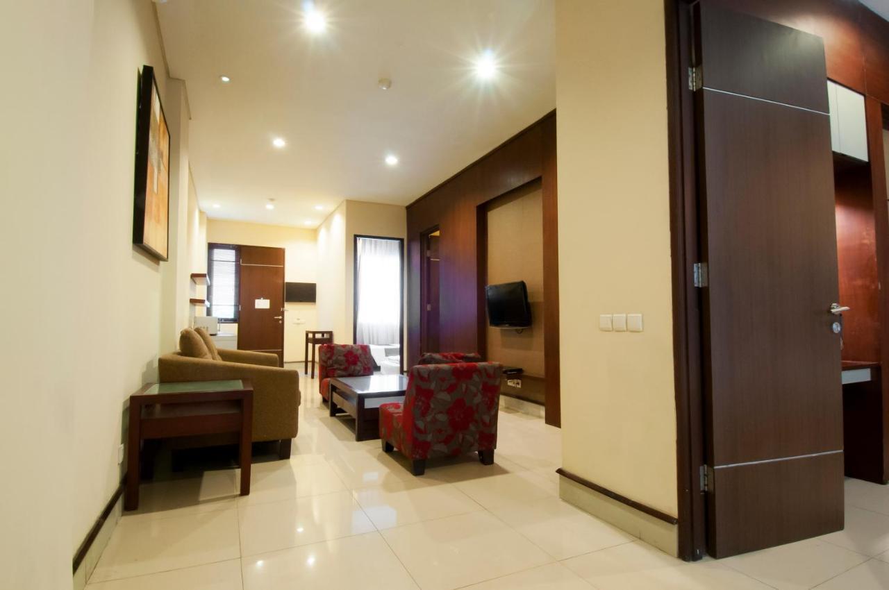 100 Sunset Boutique Otel Kuta Lombok Dış mekan fotoğraf