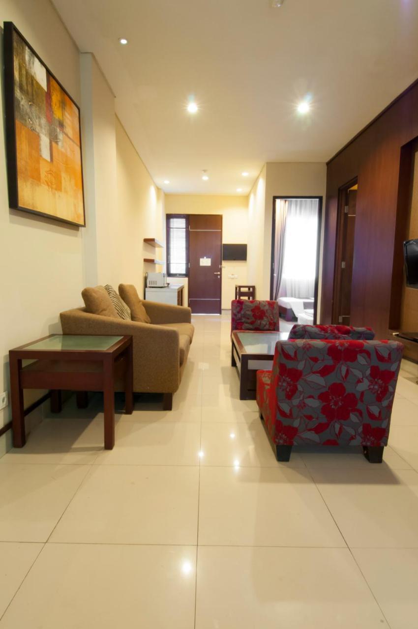 100 Sunset Boutique Otel Kuta Lombok Dış mekan fotoğraf