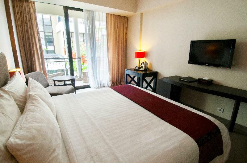 100 Sunset Boutique Otel Kuta Lombok Dış mekan fotoğraf