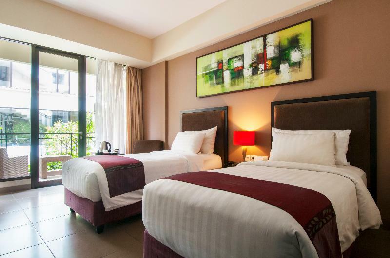 100 Sunset Boutique Otel Kuta Lombok Dış mekan fotoğraf