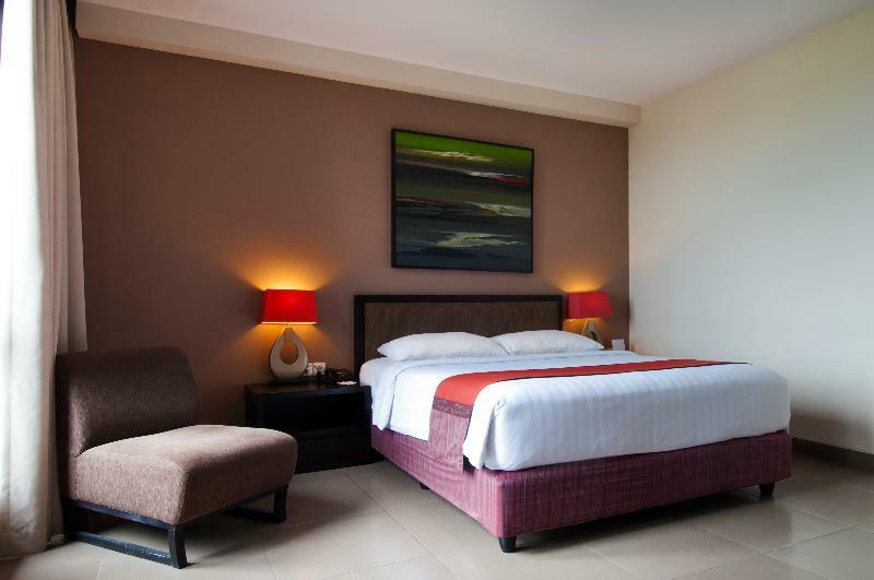 100 Sunset Boutique Otel Kuta Lombok Dış mekan fotoğraf