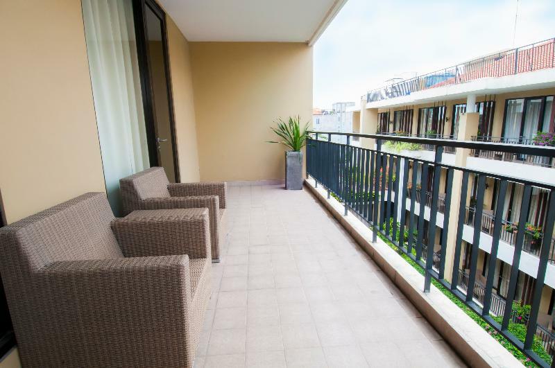 100 Sunset Boutique Otel Kuta Lombok Dış mekan fotoğraf